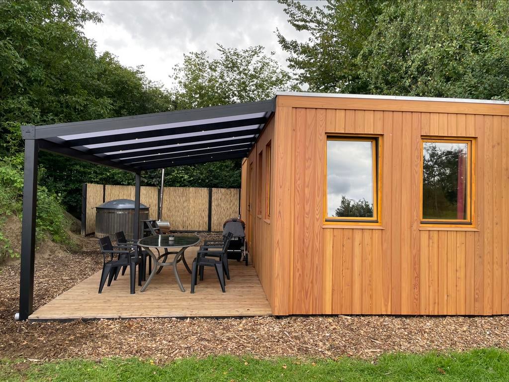 Houtenhuisje aan de rand van het bos met hottub Vakantiehuis, Vakantie, Vakantiehuizen | Nederland, In bos, Internet, Landelijk