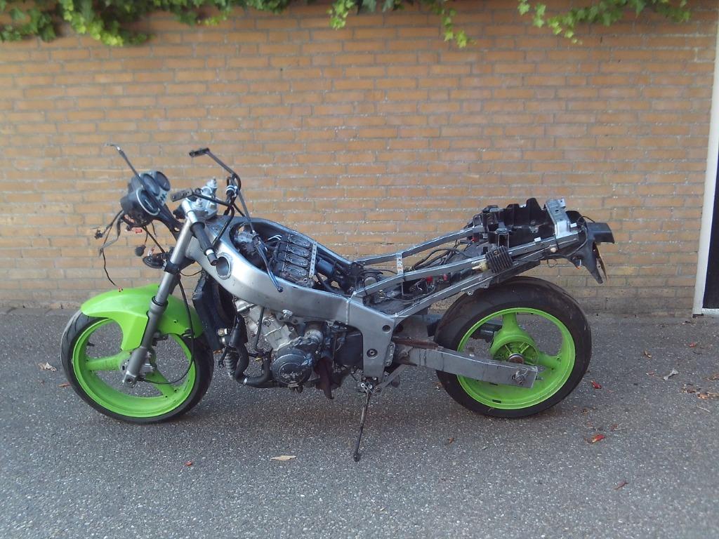 Kawasaki ZX6r bj 97 gaat weg in onderdelen, Motoren, Onderdelen | Kawasaki, Ophalen of Verzenden, Gebruikt