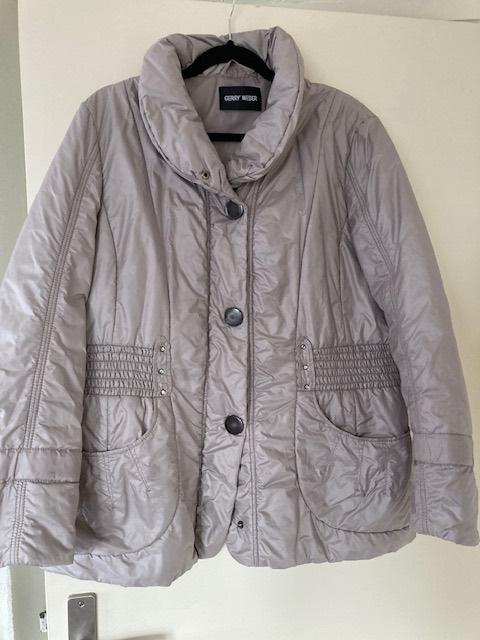 Gerry Weber jas 46, Kleding | Dames, Jassen | Winter, Beige, Maat 46/48 (XL) of groter, Ophalen of Verzenden, Zo goed als nieuw