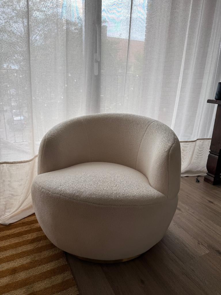 Richmond Teddy draaifauteuil – off white – goud onderstel, Ophalen, 75 tot 100 cm, Zo goed als nieuw, Stof