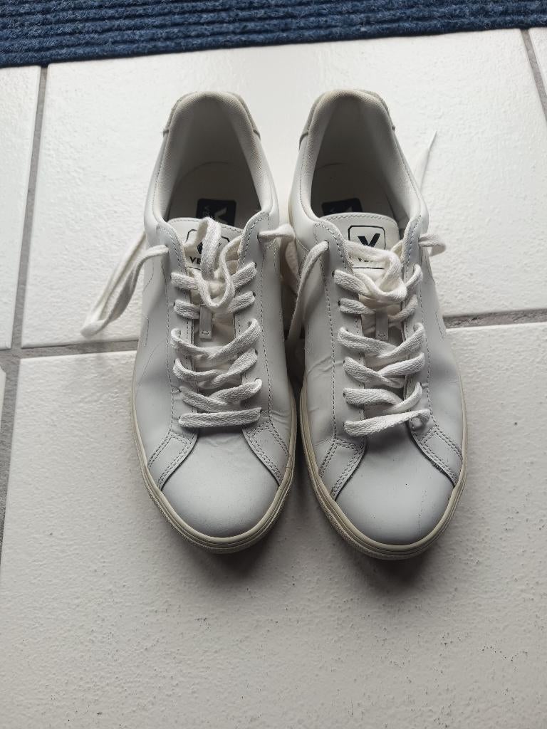 Merk Veja schoen 39 wit, Wit, Ophalen of Verzenden, Sneakers of Gympen, Onbekend