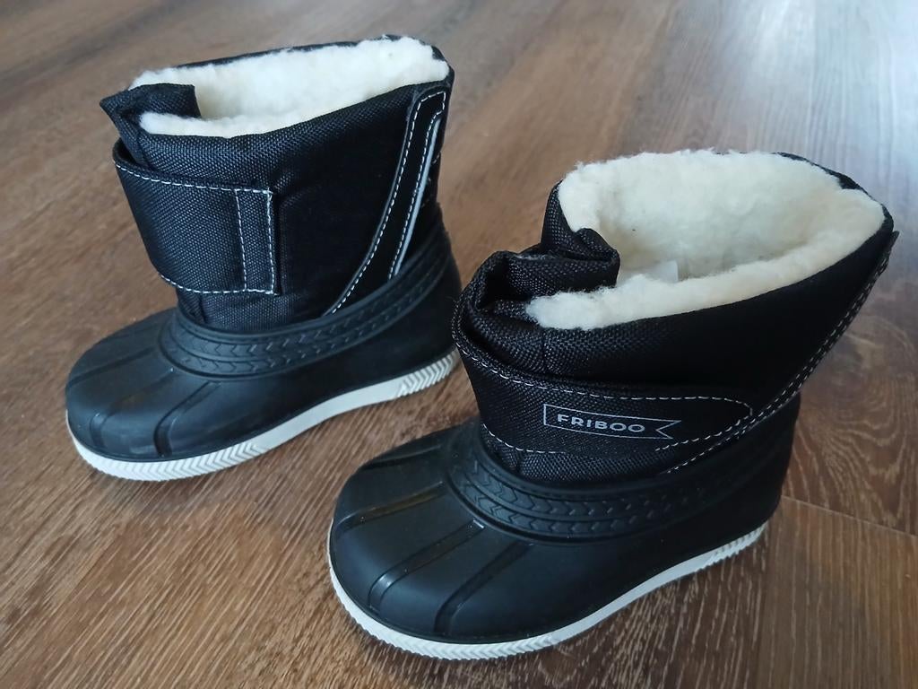 Nieuwe Friboo Snowboots - Maat 22/23, Kinderen en Baby's, Jongetje of Meisje, Nieuw, Ophalen of Verzenden, Laarsjes