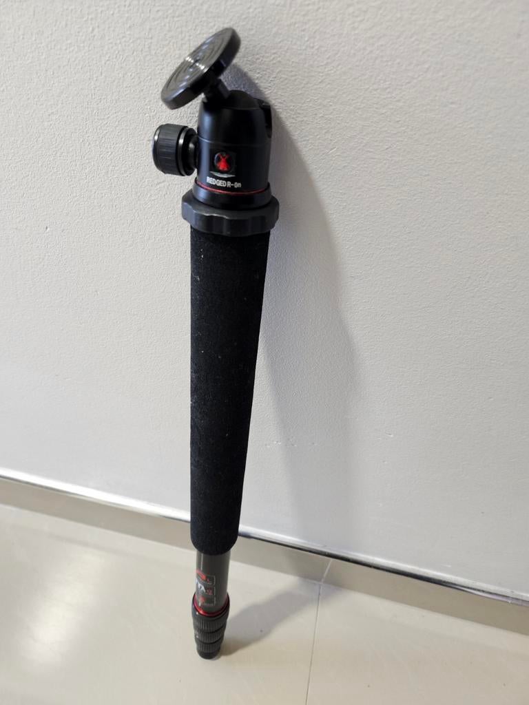 Compacte Redged R-on Eenpoot Statief met Balhoofd, Audio, Tv en Foto, Fotografie | Statieven en Balhoofden, Gebruikt, Eenpoot
