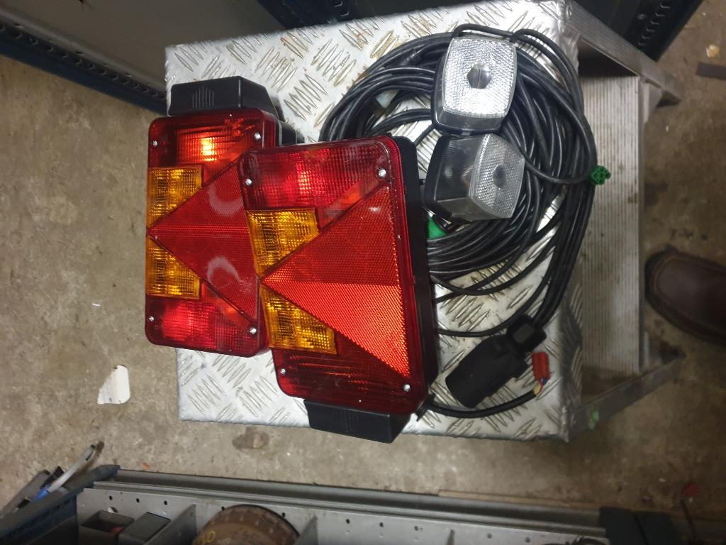 Aanhangwagen achterlichten set met breedtelampen., Ophalen of Verzenden, Nieuw