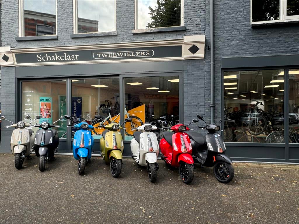 Vespa Sprint S50 Scooter 2026 NIEUW SUPERACTIE 4-JR GARANTIE, Fietsen en Brommers, Scooters | Vespa, Ophalen, Overige modellen