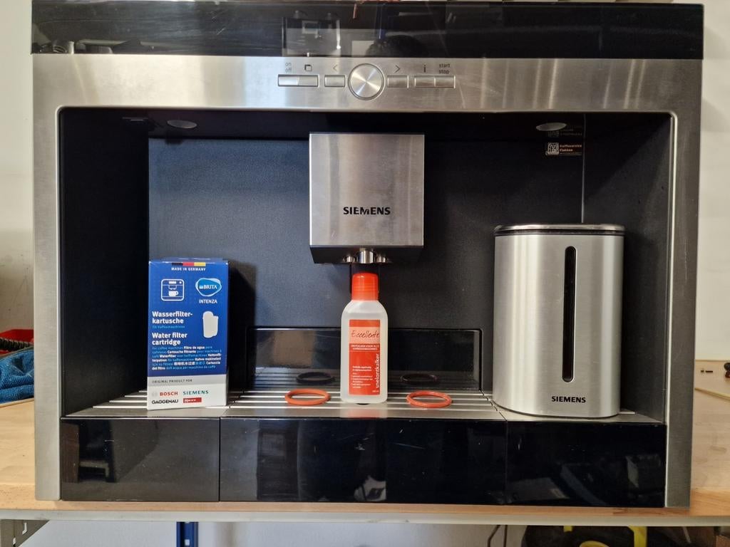 Siemens TK76K573 + extra's en 3 maanden garantie, Witgoed en Apparatuur, Koffiezetapparaten, Zo goed als nieuw, Gemalen koffie