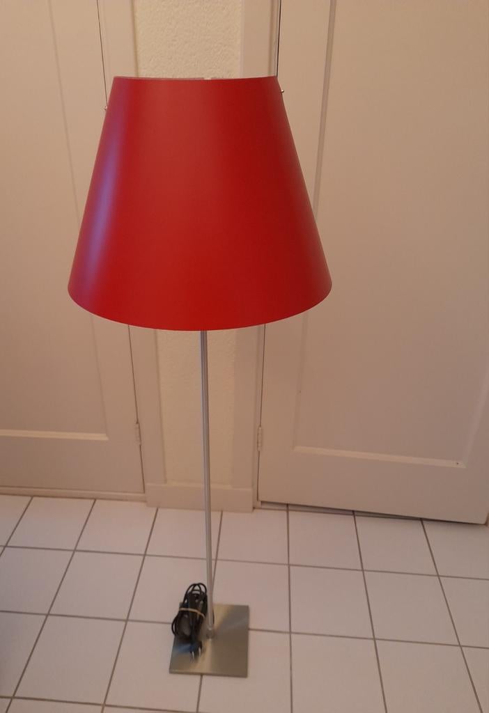 Luceplan Costanza Italiaans design vloerlamp, Huis en Inrichting, Lampen | Lampenkappen, 50 cm of meer, Rechthoekig, Rood, Ophalen