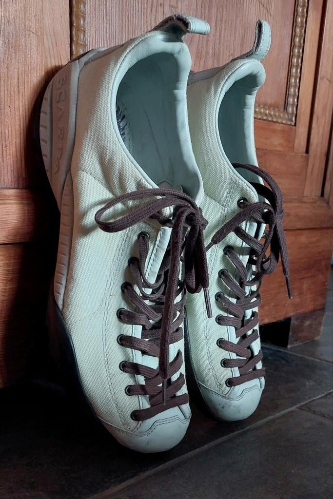 Dames schoenen, wandelschoenen, merk Scarpa. Maat 40,5., Scarpa, Ophalen of Verzenden, Zo goed als nieuw, Sneakers of Gympen