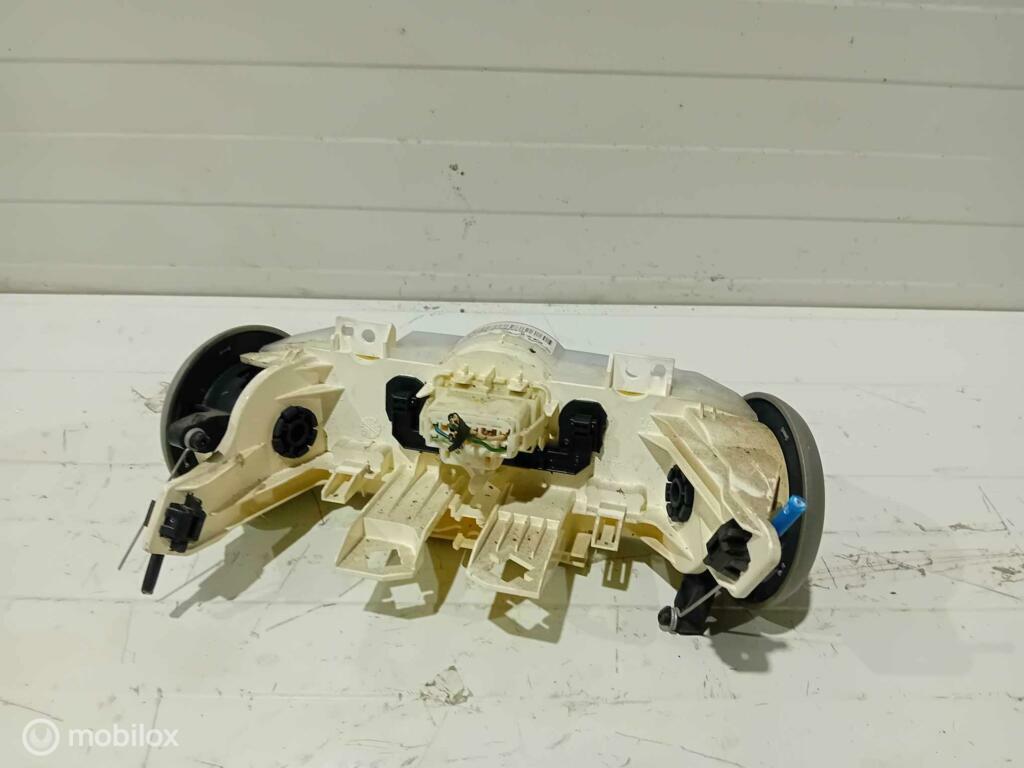 Bedieningspaneel kachel Peugeot 107 69610003, Auto-onderdelen, Ophalen of Verzenden, Gebruikt