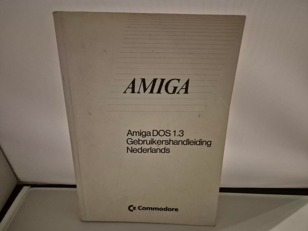 Commodore Amiga DOS 1.3 Handleiding, Ophalen of Verzenden