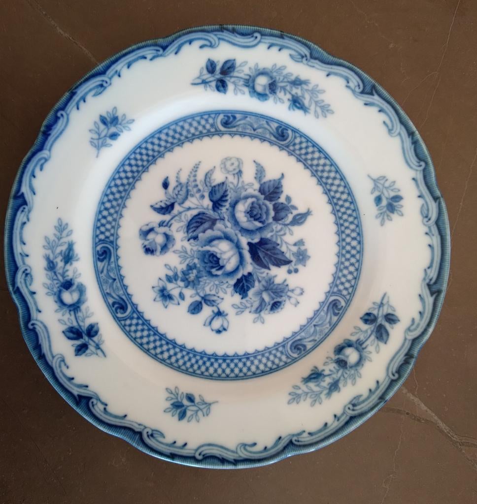 Bord van "blue and White servies", Huis en Inrichting, Keuken | Servies, Ophalen of Verzenden, Zo goed als nieuw, Bord(en), Overige stijlen