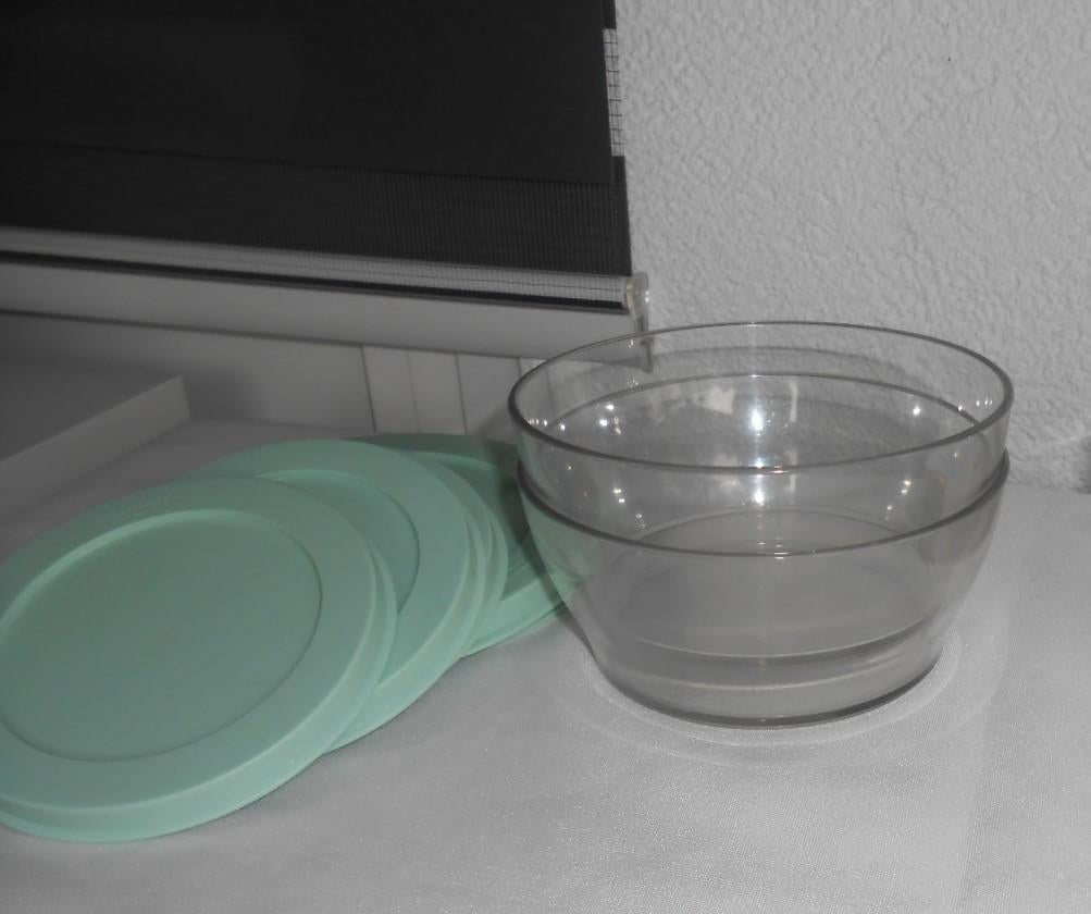 Tupperware Clear kommen 610ML met mintgroen deksel, Huis en Inrichting, Keuken | Tupperware, Ophalen of Verzenden, Zo goed als nieuw