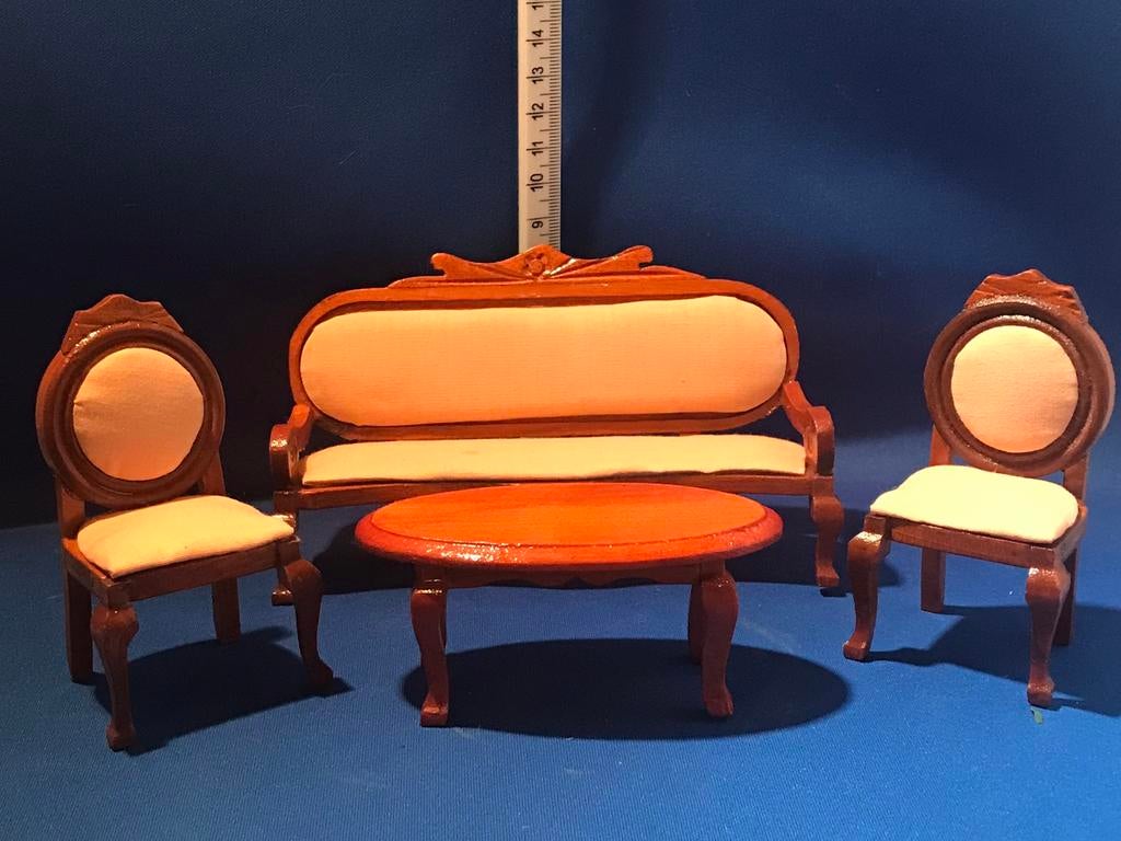 Poppenhuis bankstel bank met 2 stoelen, Verzamelen, Poppenhuizen en Toebehoren, Ophalen, Zo goed als nieuw, Poppenhuis
