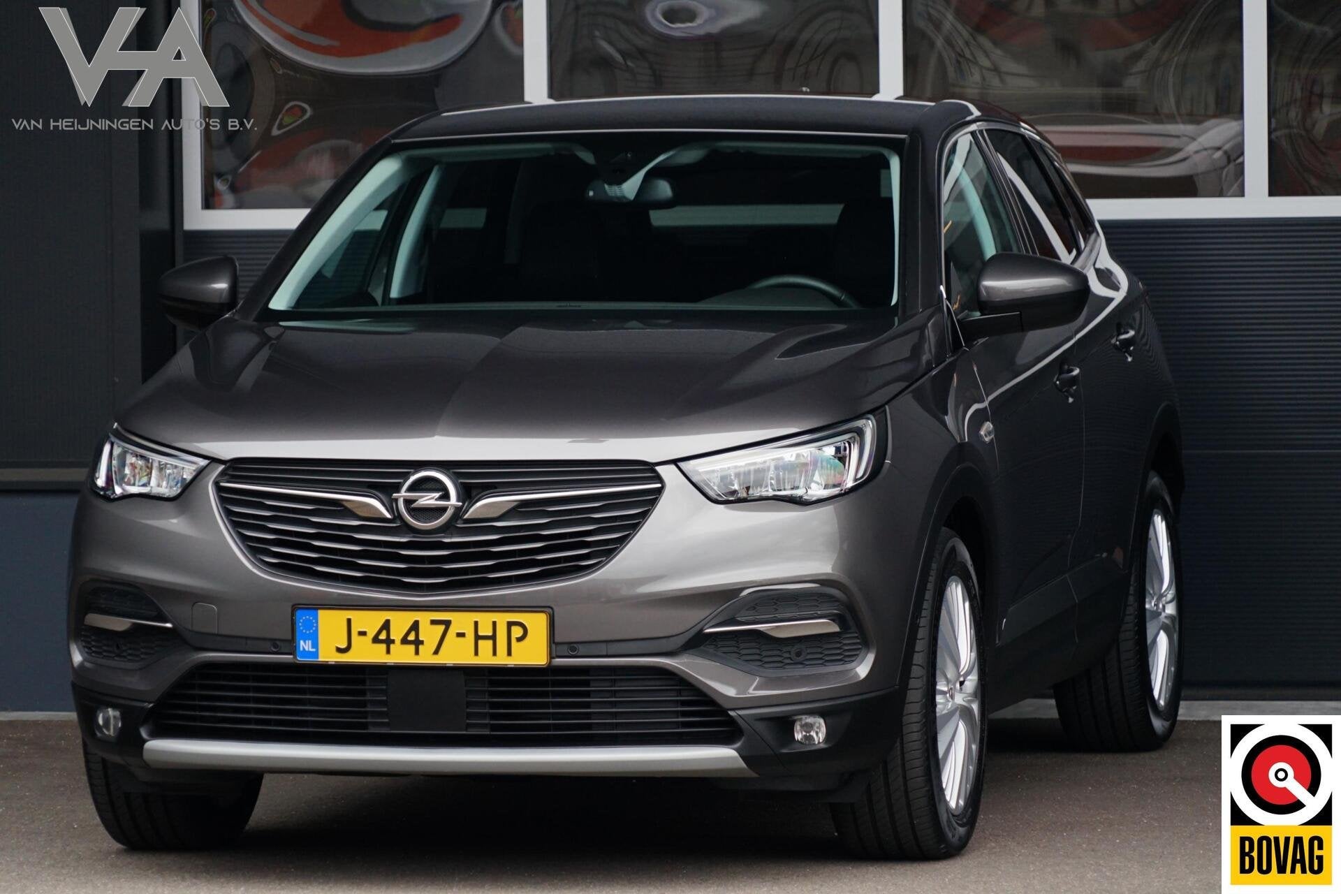Opel Grandland X 1.2 Turbo Innovation NL, LED, CarPlay, cam., Auto's, Voorwielaandrijving, Dealer onderhouden, Gebruikt, 1199 cc