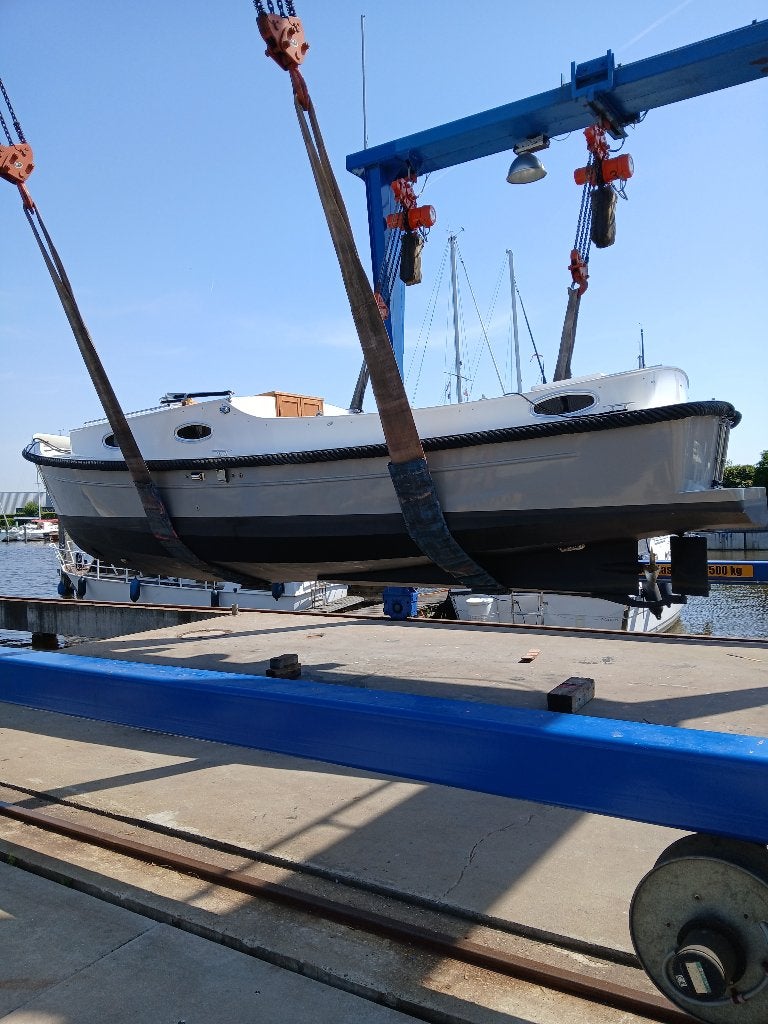 prachtig gelijnde Euro sloep770 met 4 slaapplaatsen, Ophalen, Overige typen, Staal, Binnenboordmotor
