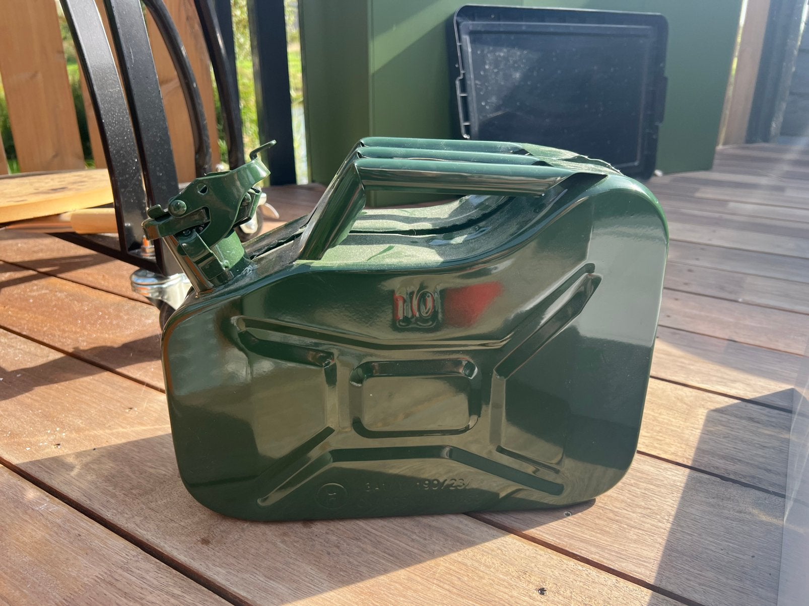 Jerrycan 10 liter, Ophalen of Verzenden