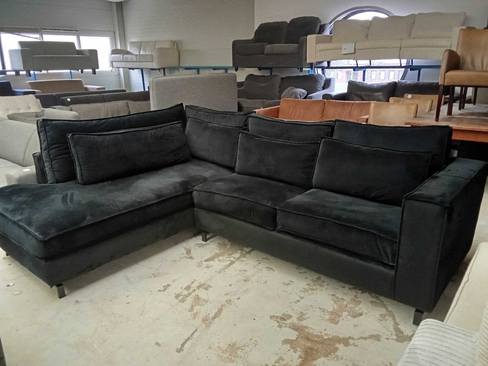 hoekbank velvet - velours - zwart 280x220cm - gereinigd -, 250 tot 300 cm, ., Hoekbank, Ophalen of Verzenden