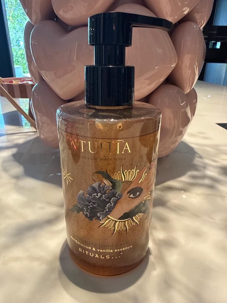 Rituals Intuitia Exfoliërende Handzeep Sandelhout Vanille, Ophalen, Nieuw, Bad & Douche