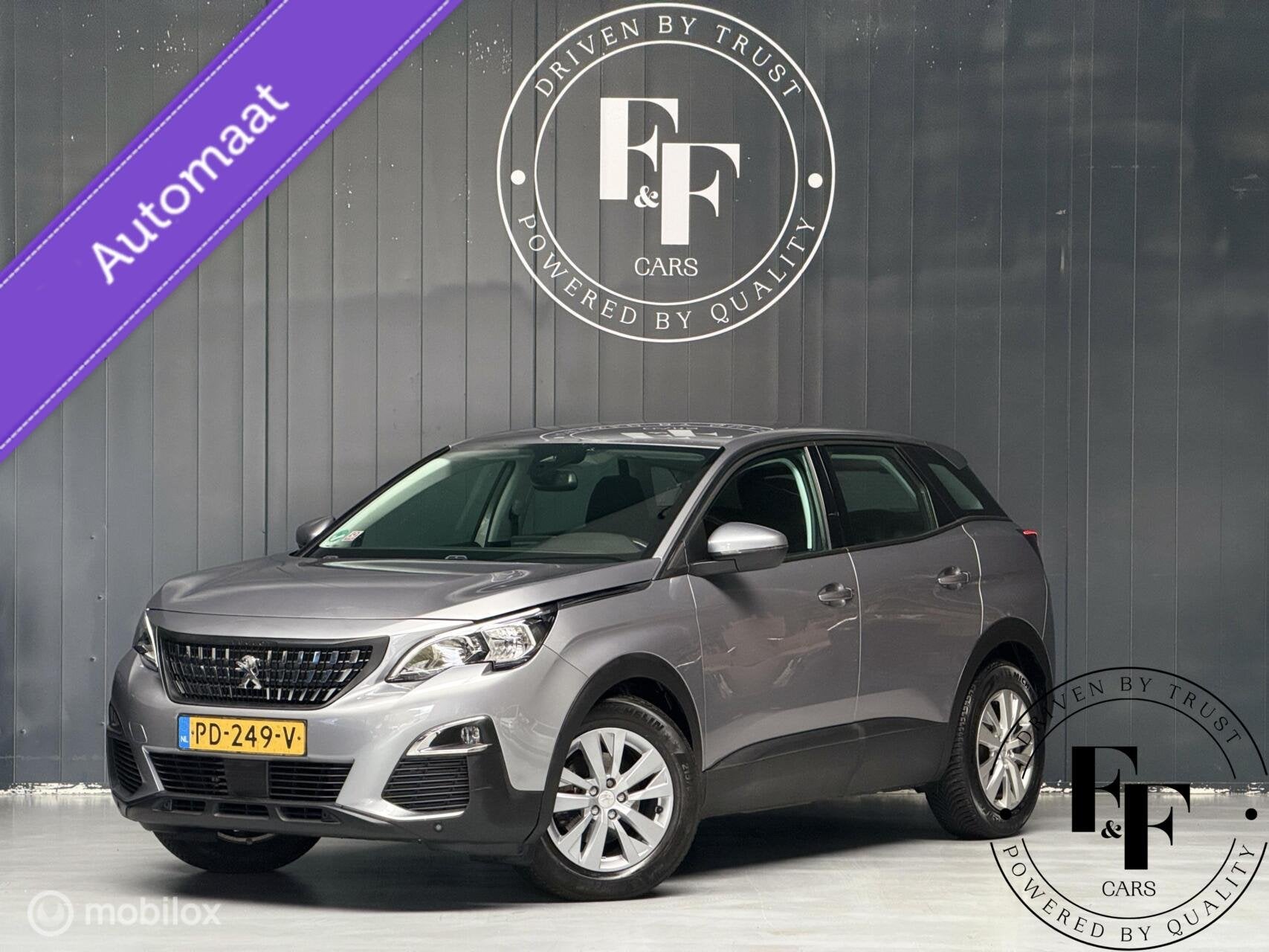 Peugeot 3008 1.2 PureTech Active|Automaat|CarPlay|Camera|Tre, Auto's, Stof, Gebruikt, 1199 cc, 19 km/l