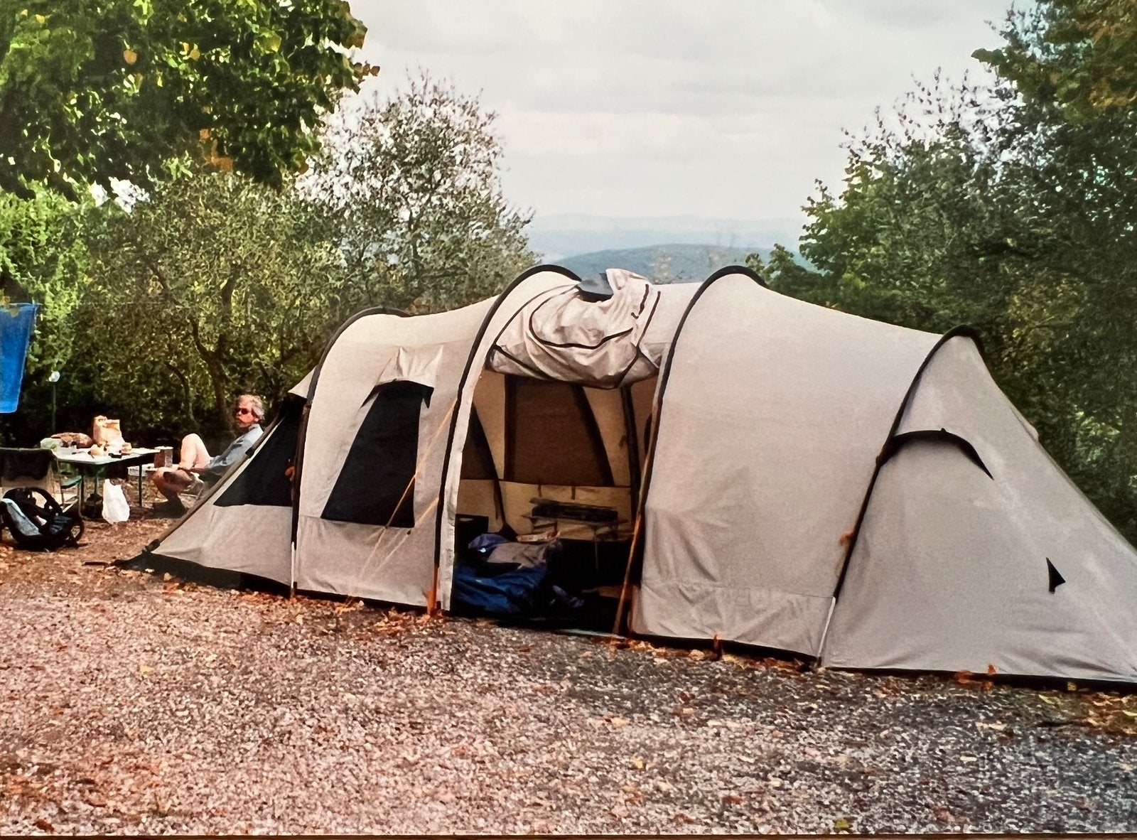 Eureka tunneltent 4 pers, Caravans en Kamperen, Ophalen, Gebruikt, Tot en met 4