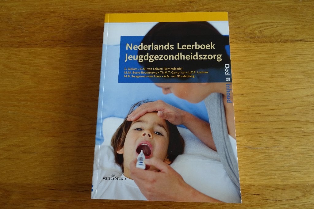Nederlands Leerboek Jeugdgezondheidszorg, Ophalen of Verzenden, Gamma, Zo goed als nieuw, HBO