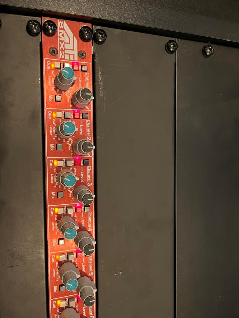 ATI 8MX2 8 ch preamp (API) Paragon-console INRUIL MOGELIJK!, Ophalen of Verzenden, Zo goed als nieuw, Audio