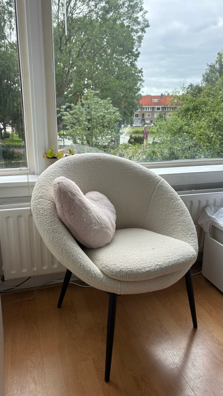 Teddy fauteuil / witte stoel, Huis en Inrichting, Ophalen, Gebruikt, Wit, Eén