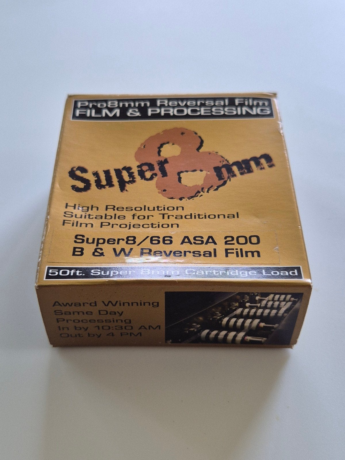 Pro8mm Super 8mm Zwart-Wit Reversal Film (50ft), Audio, Tv en Foto, Filmrollen, Ophalen of Verzenden, 8mm film