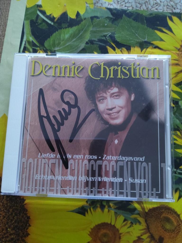 Dennie Christian - Gouden Successen Vol. 1 (Gesigneerd), Ophalen of Verzenden, Zo goed als nieuw, Levenslied of Smartlap