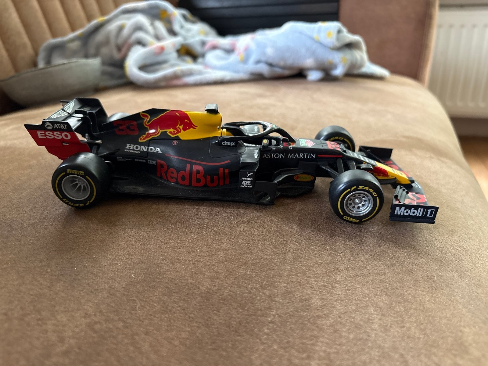 Red Bull Racing F1 speelgoed auto - Max Verstappen, Ophalen of Verzenden, Zo goed als nieuw