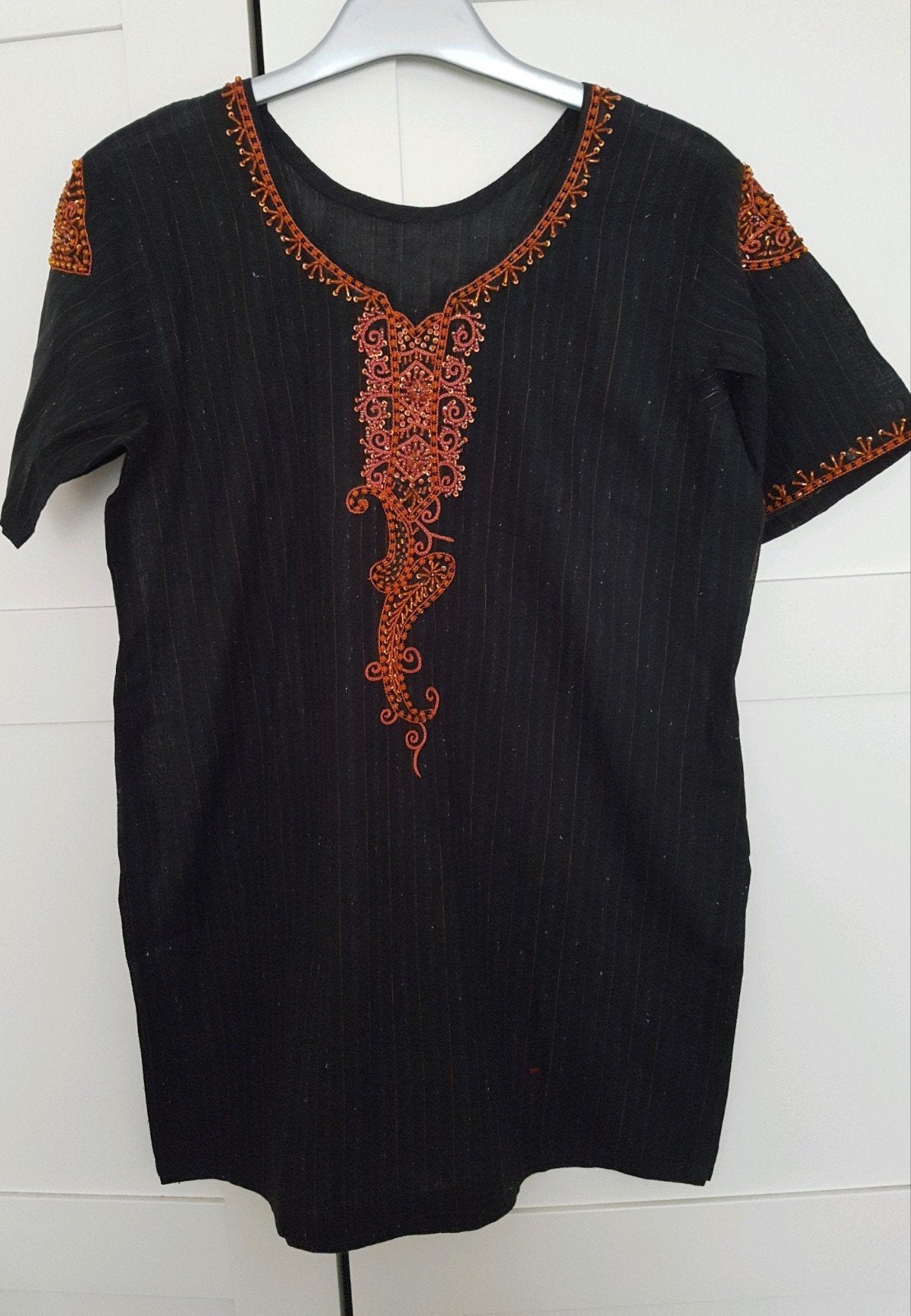 Zwarte tuniek met oranje borduursels top blouse kurti, Zwart, Nieuw, Ophalen of Verzenden, Onbekend