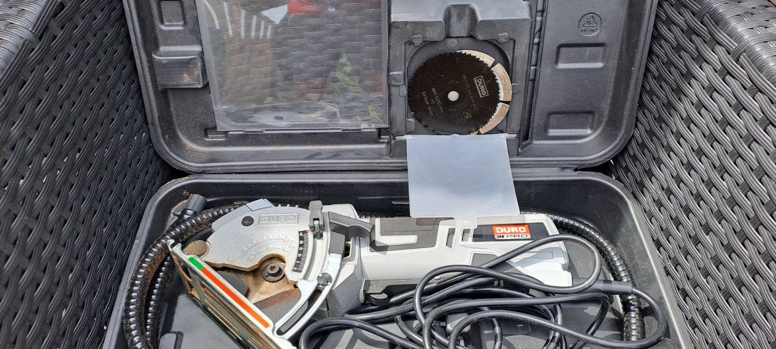 Duro Invalzaag met accessoires in koffer, Ophalen, Gebruikt, Invalzaag, 600 tot 1200 watt