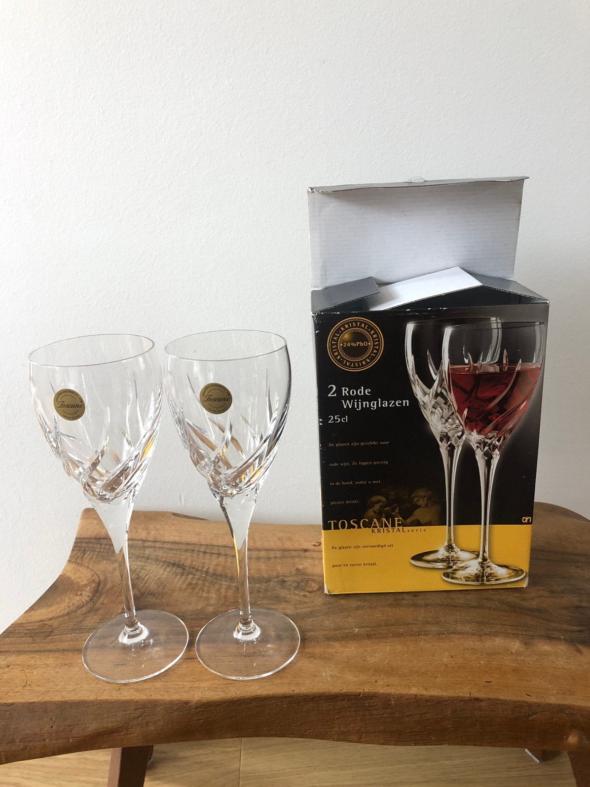 2 Toscane rode wijnglazen 🍷 | kristal | AH | Nieuw in doos, Verzamelen, Glas en Borrelglaasjes, Ophalen of Verzenden, Zo goed als nieuw