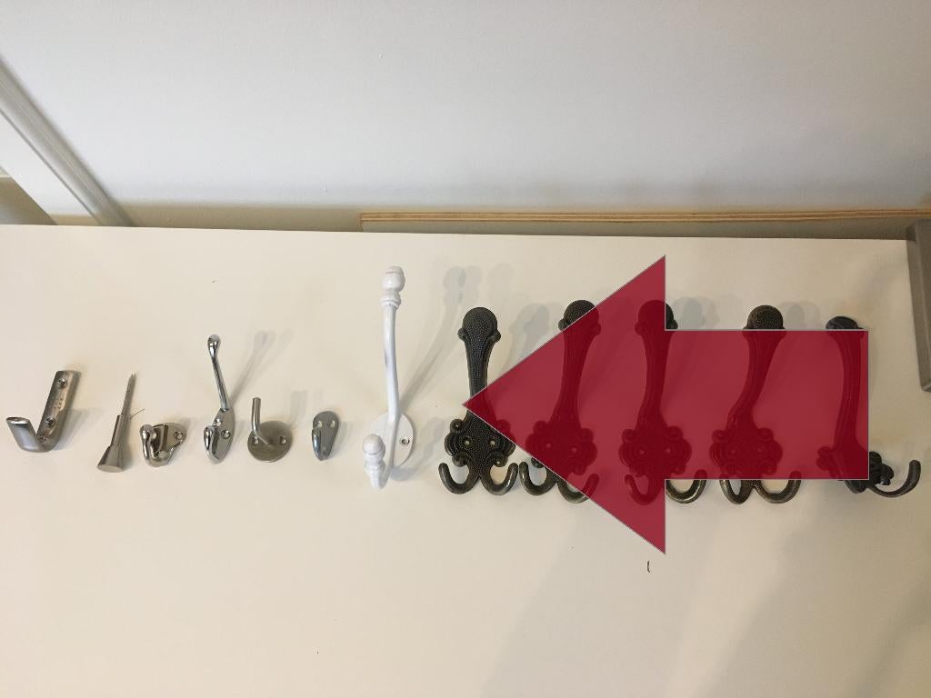 A296 Wandhaken Kleerhaken Kleerhangers om zelf kapstok te on, Gebruikt, Wandhaken, Ophalen of Verzenden, Minder dan 100 cm