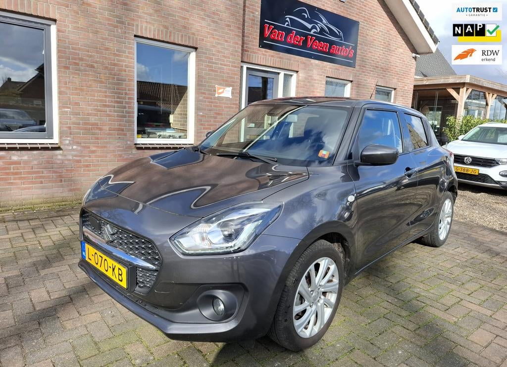 Suzuki Swift 1.2 Select Smart Hybrid. Navi, camera, carplay,, 83 pk, Stof, Gebruikt, 4 cilinders