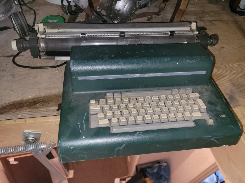 Vintage typemachine Olivetti lexicon 90c en  olympia, Ophalen of Verzenden