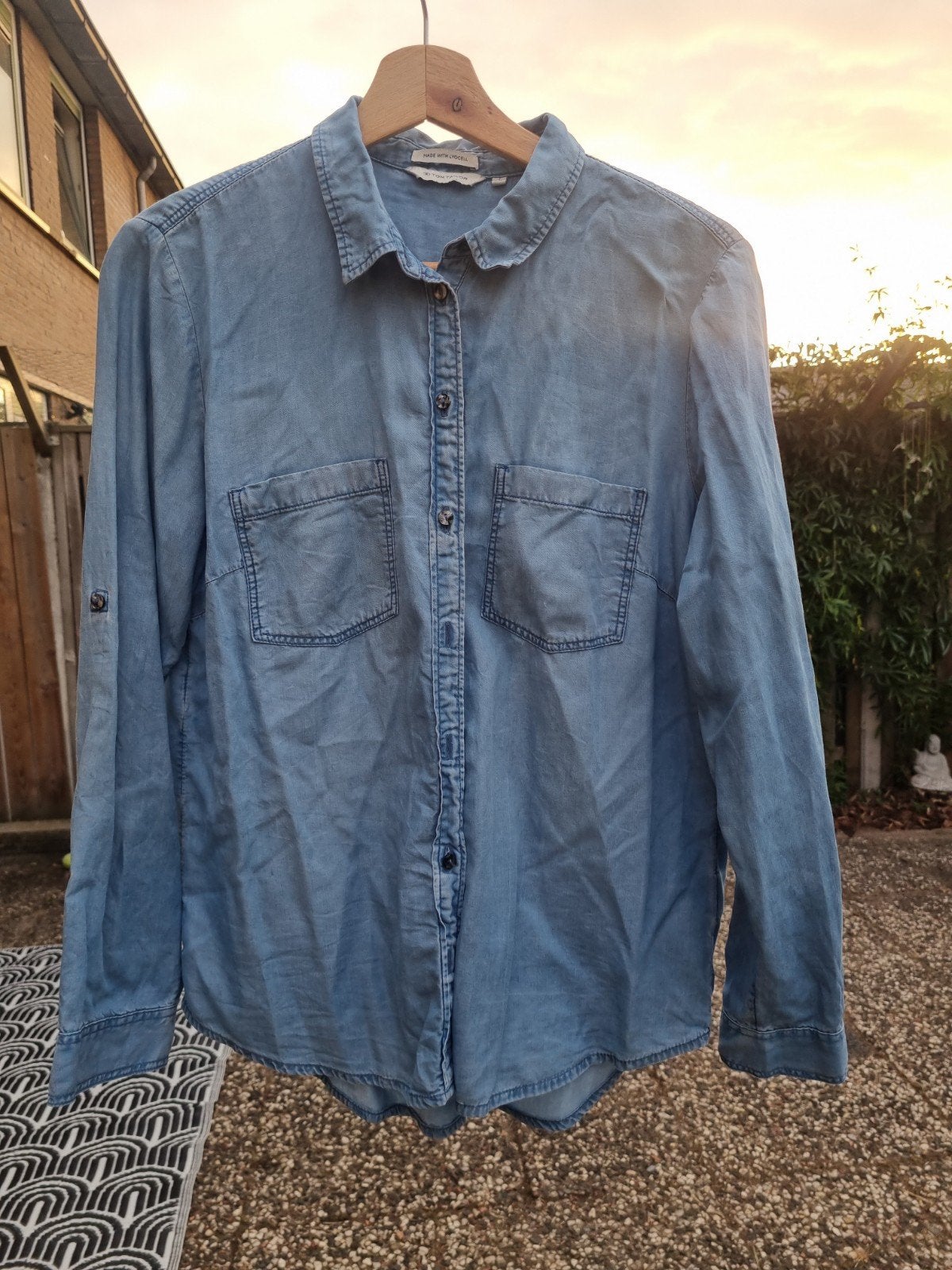 Blauwe denim blouse met lange mouwen, Maat 38/40 (M), Blauw, Ophalen of Verzenden, Onbekend