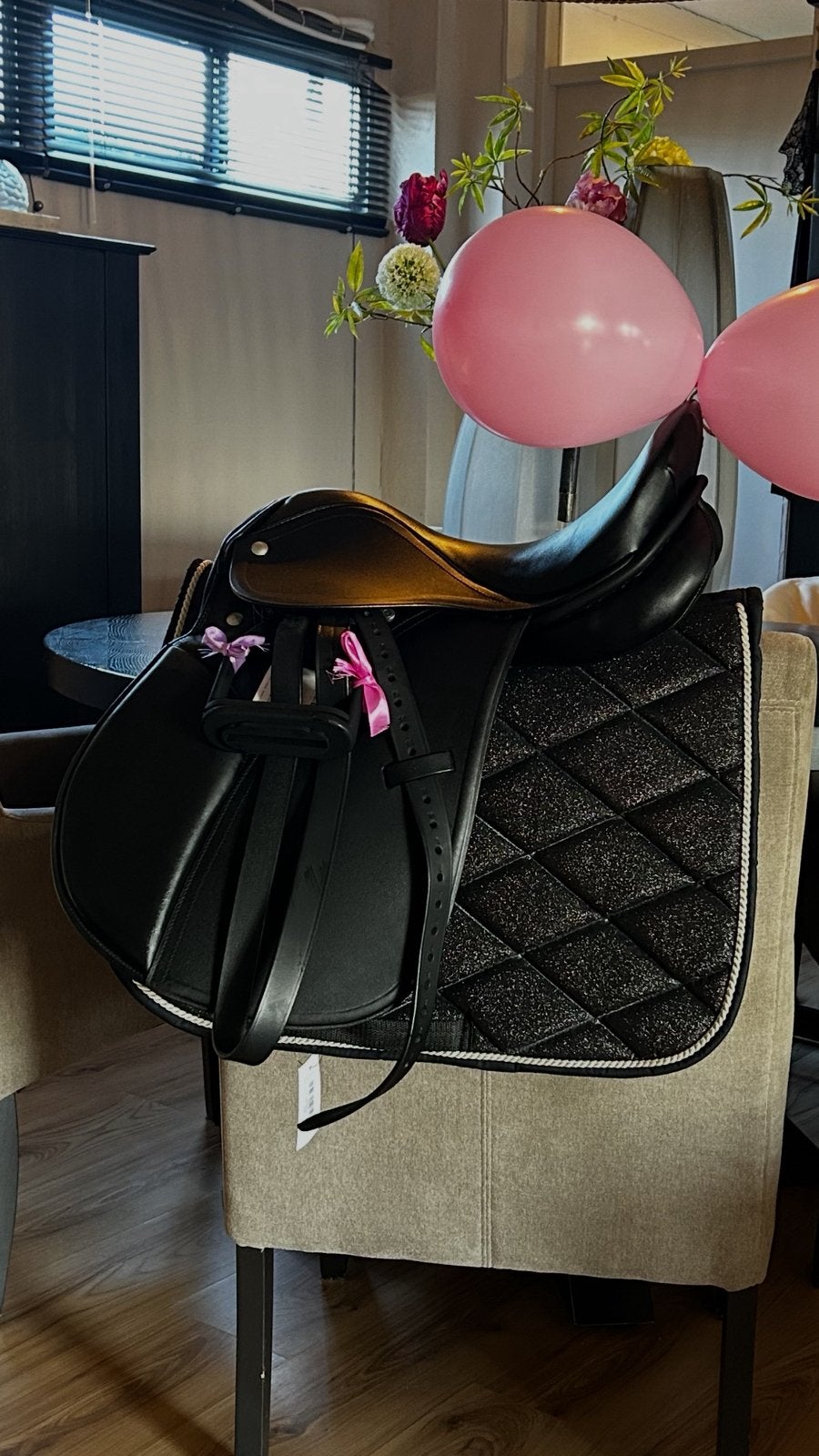 Veelzijdigheid ponyzadel 15 inch, Dieren en Toebehoren, Paarden en Pony's | Zadels, Zo goed als nieuw, Overige soorten, Ophalen