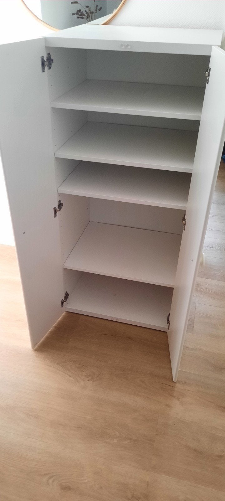 Mooie witte legkast voor € 40,00 afm.130x60x50 (hxbxd), Ophalen, 100 tot 150 cm, 50 tot 100 cm, Zo goed als nieuw