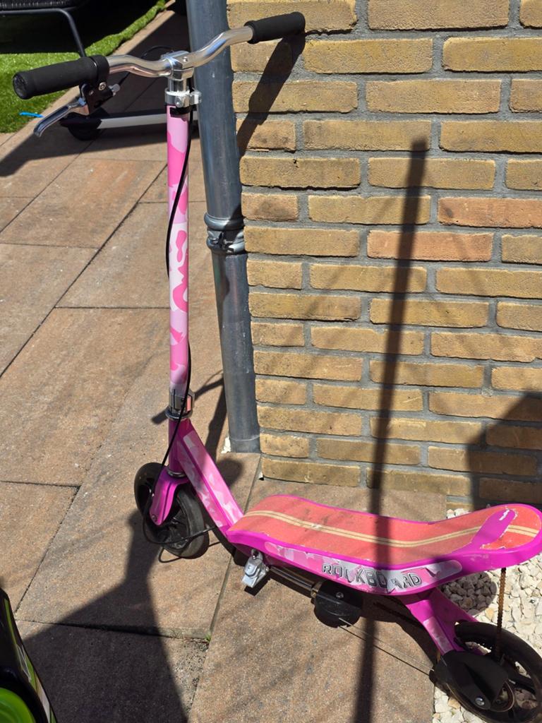 Roze Rockboard step - Gebruikt, Fietsen en Brommers, Steps, Ophalen, Gebruikt, Gewone step, Rockboard