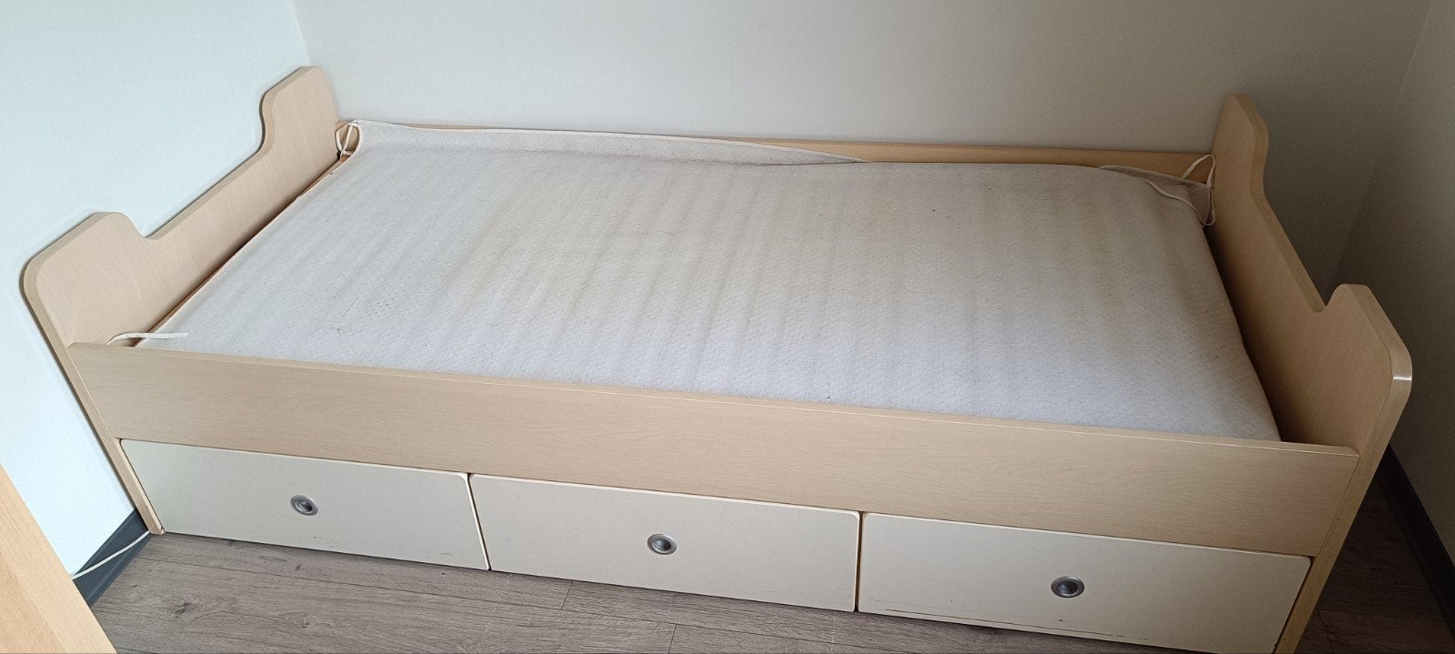 Eenpersoonsbed, Ophalen, Gebruikt, 90 cm, Eenpersoons