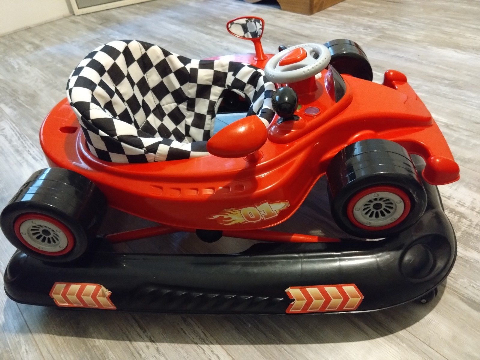 F1 race auto voor n mini Max Verstappen, Ophalen, Zo goed als nieuw