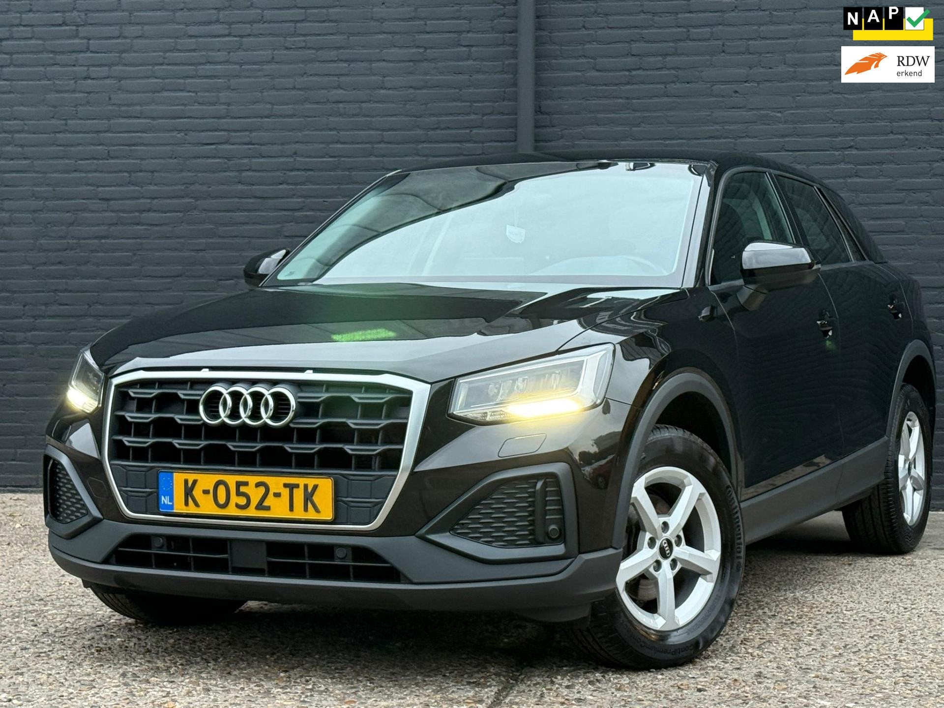 Audi Q2 35 TFSI Pro Line CRUISE|MULTI STUUR|PDC|SPORT|TREKHA, Auto's, Voorwielaandrijving, Dealer onderhouden, Stof, 4 cilinders