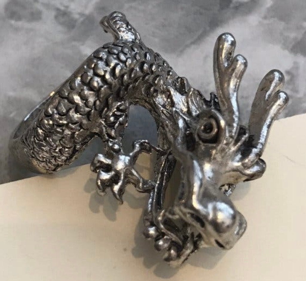Zilveren handgemaakte drakenring, maat 20, nieuw, 20 of groter, Nieuw, Ophalen of Verzenden, Dame of Heer