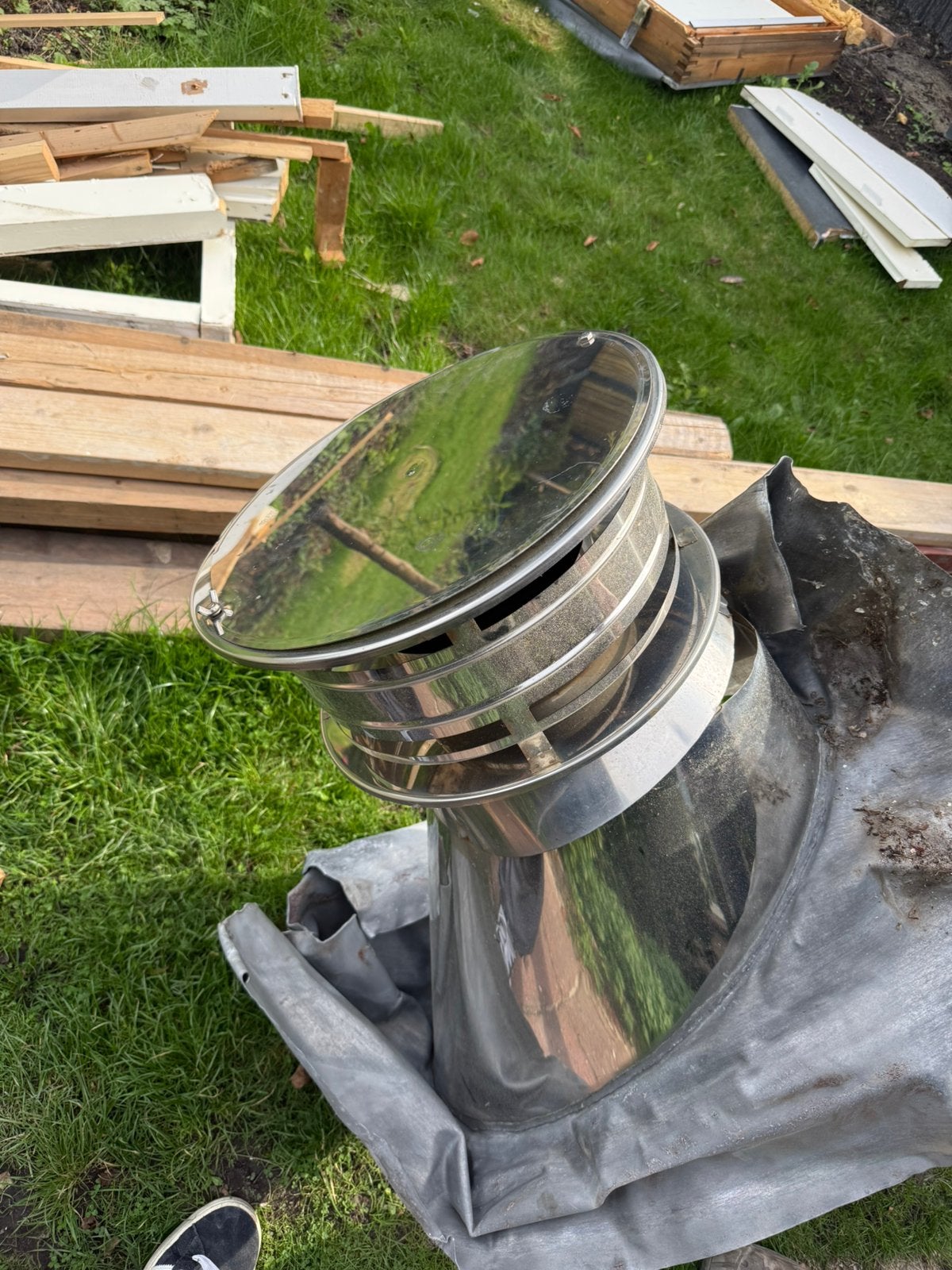 Stormkap en dakdoorvoer kachelpijp, Huis en Inrichting, Ophalen, Gebruikt, Houtkachel, Hangend