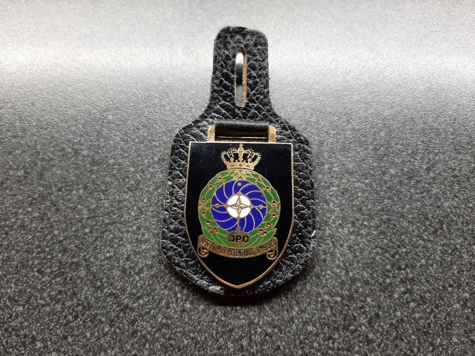 KLU  -  DPO  - Borstzakhanger  / Nederland., Verzamelen, Ophalen of Verzenden, Luchtmacht, Nederland, Embleem of Badge
