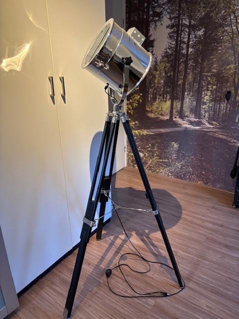 Staande lamp, type studiolamp, Ophalen, Zo goed als nieuw, Modern, 150 tot 200 cm