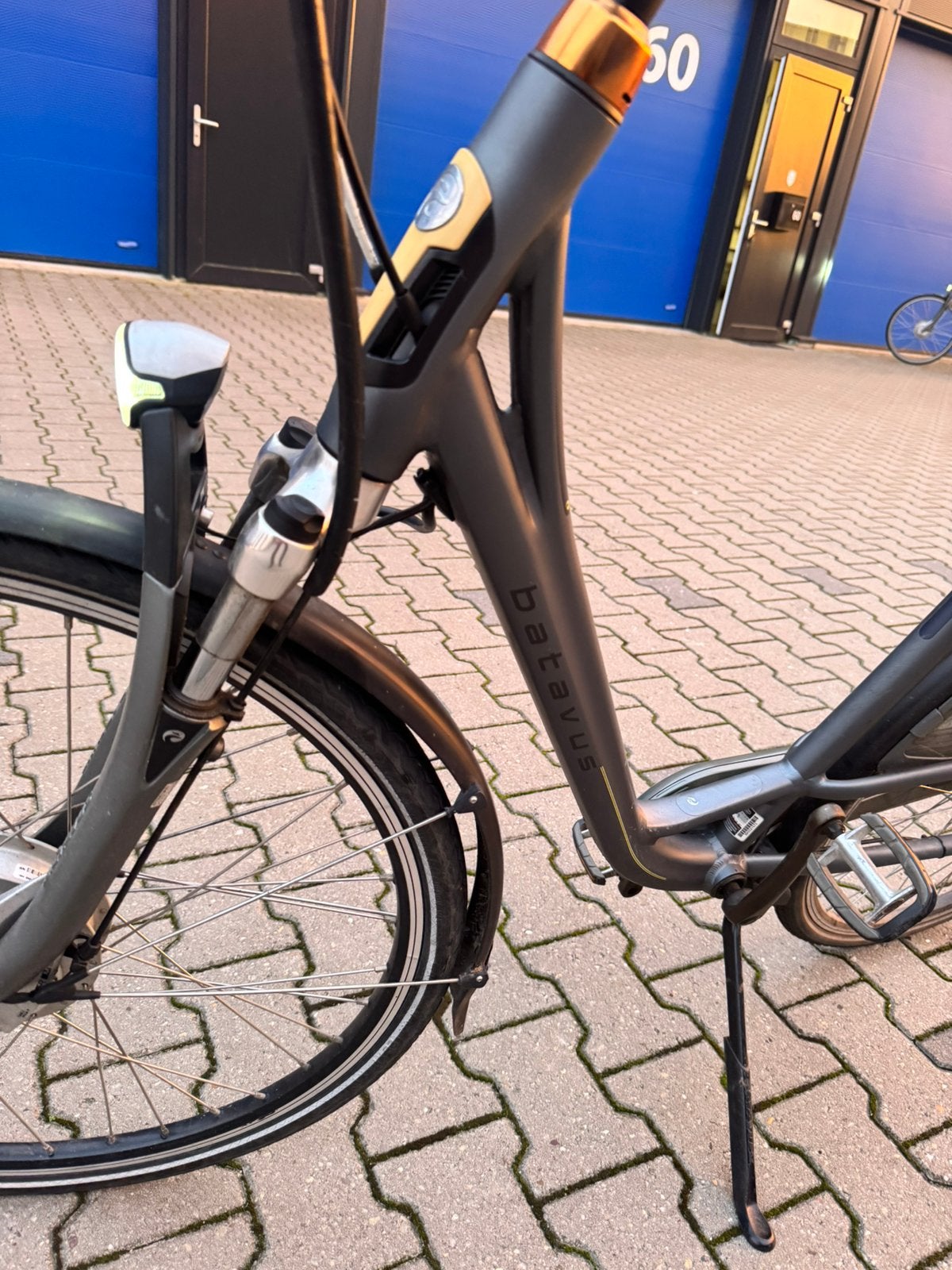 Foto 3 van Luxe Batavus Monaco E-go Damesfiets – Uitstekende Staat!