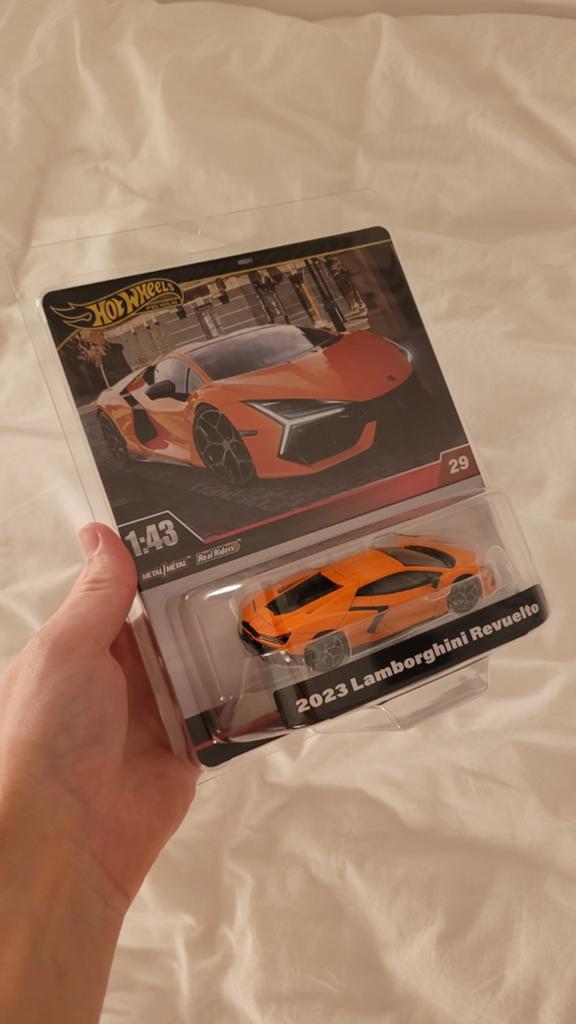 Hot Wheels Premium 2023 Lamborghini Revuelto 1:43, Ophalen of Verzenden, Nieuw, Auto