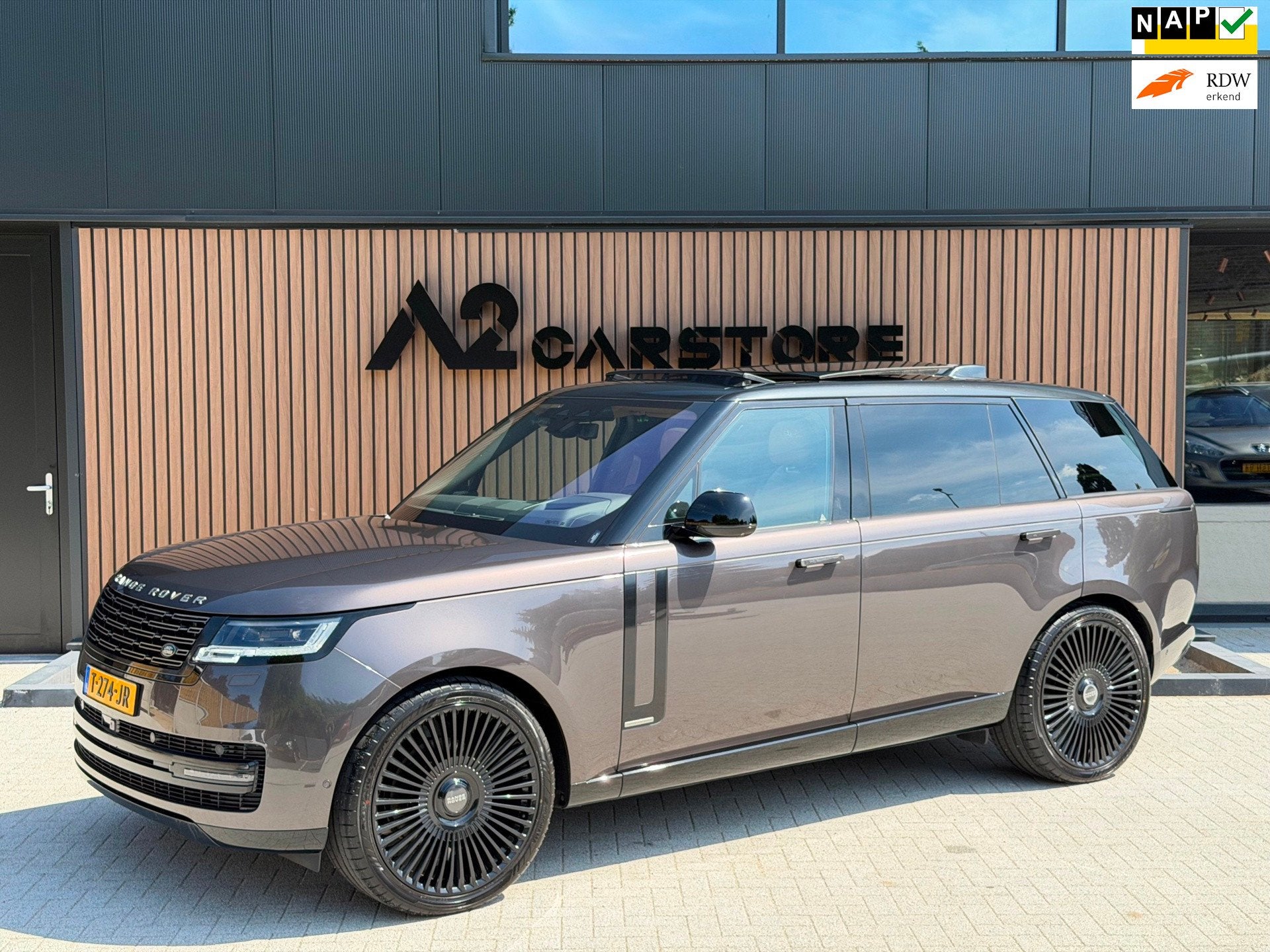 Land Rover Range Rover 3.0 D350 LWB Autobiography 7p. MHEV 2, Auto's, Land Rover, Dealer onderhouden, Gebruikt, Euro 6, 7 stoelen